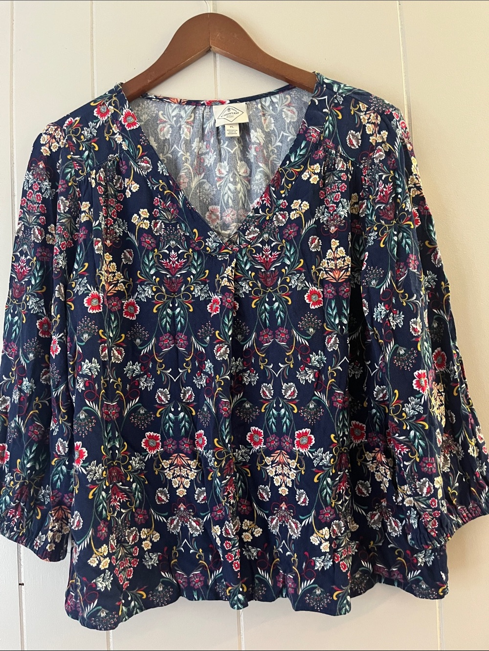Floral V-Neck Navy Blouse - Lightweight Women's Top